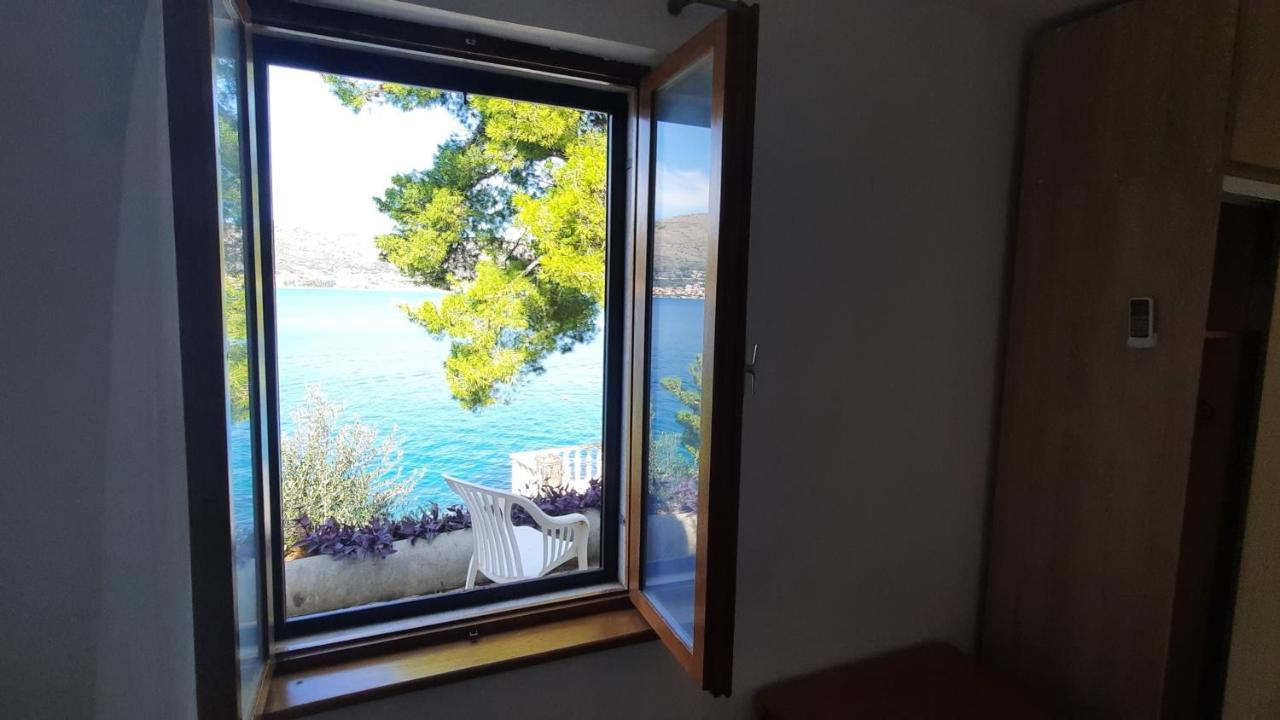 Seaview & Beachfront Apartments Jakov Donji Okrug  Exterior foto